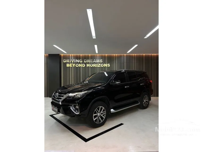 Jual Mobil Toyota Fortuner 2016 VRZ 4X2 2.4 di DKI Jakarta Automatic SUV Hitam Rp 330.000.000
