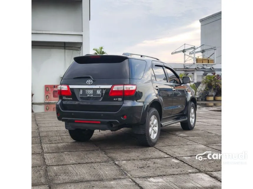 2010 Toyota Fortuner G Lux 4X2 SUV