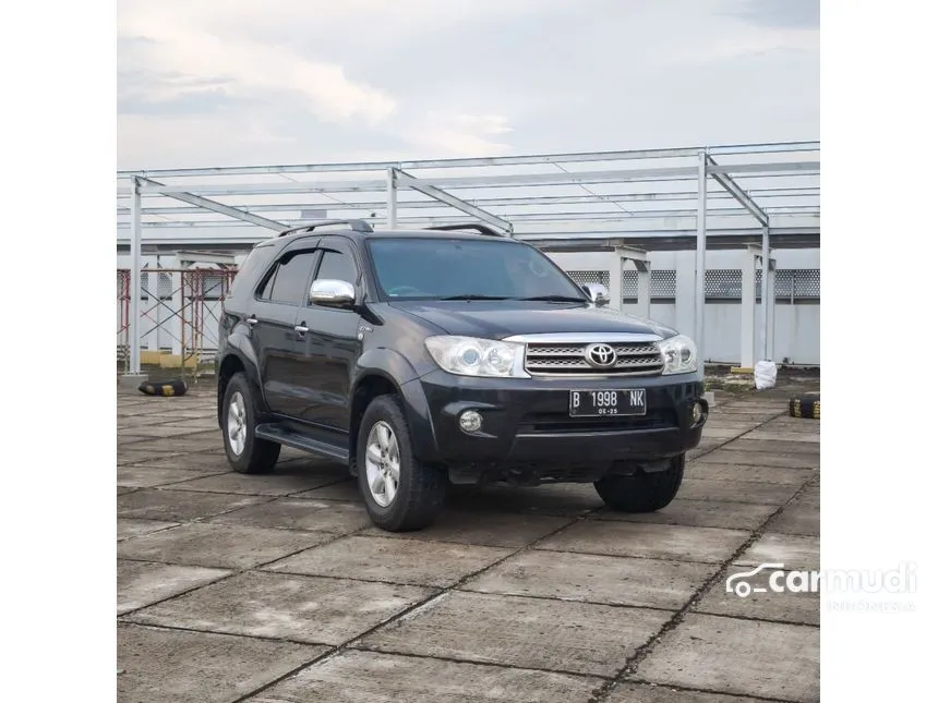 2010 Toyota Fortuner G Lux 4X2 SUV