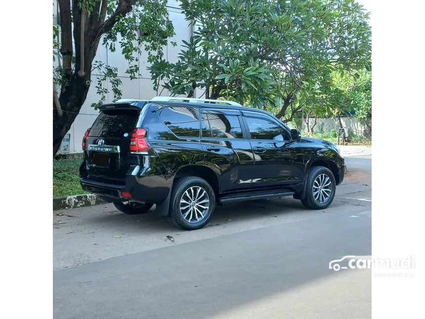 2019 Toyota Land Cruiser Prado TX SUV
