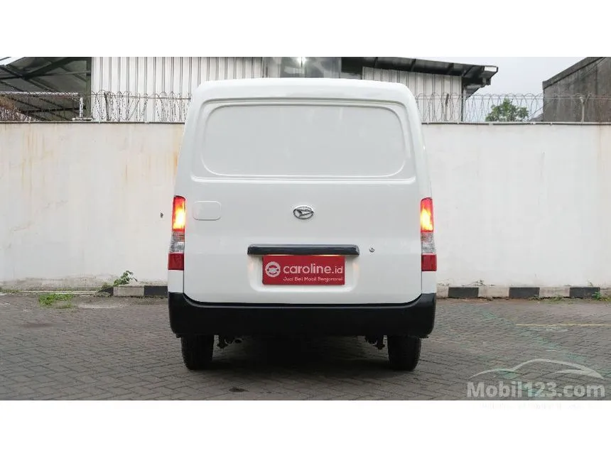 2024 Daihatsu Gran Max Blind Van AC Van
