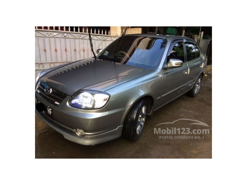 2011 Hyundai Avega Sedan