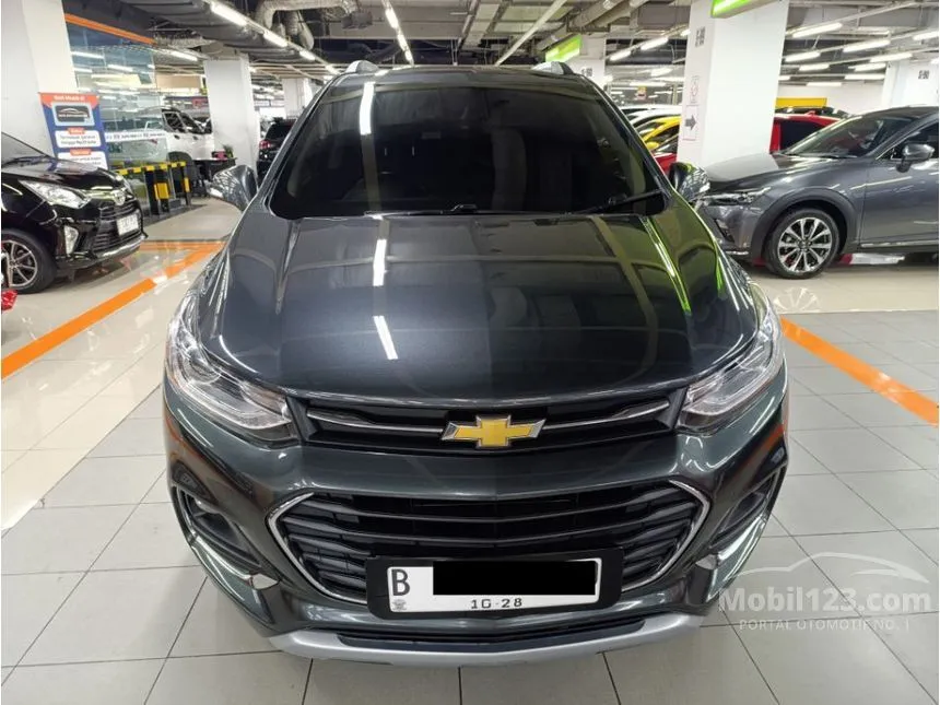 Jual Mobil Chevrolet Trax 2018 Premier 1.4 di DKI Jakarta Automatic SUV Abu