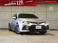 2022 Toyota CAMRY 2.5 (ปี 18-24) HEV Premium Sedan AT