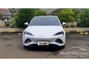 2024 BYD Seal Premium Extended Range Sedan