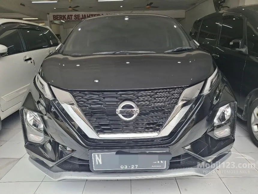 Jual Mobil Nissan Livina 2021 VL 1.5 di Jawa Timur Automatic MPV Hitam Rp 220.000.008