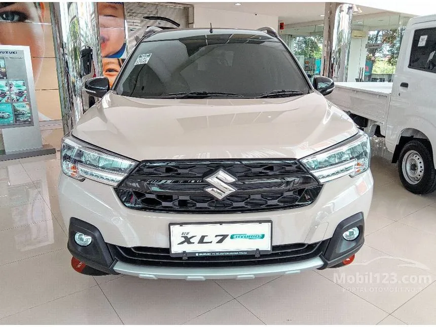Jual Mobil Suzuki XL7 2024 Alpha Hybrid 1.5 di DKI Jakarta Automatic SUV Lainnya Rp 265.000.000