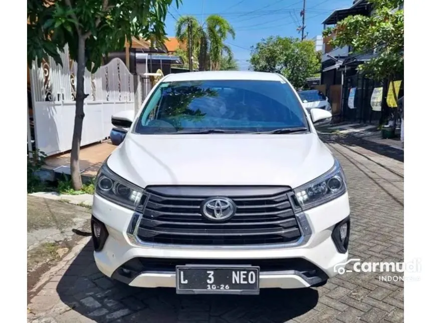 Jual Mobil Toyota Kijang Innova 2021 V 2.4 di Jawa Timur Automatic MPV Putih Rp 420.000.000