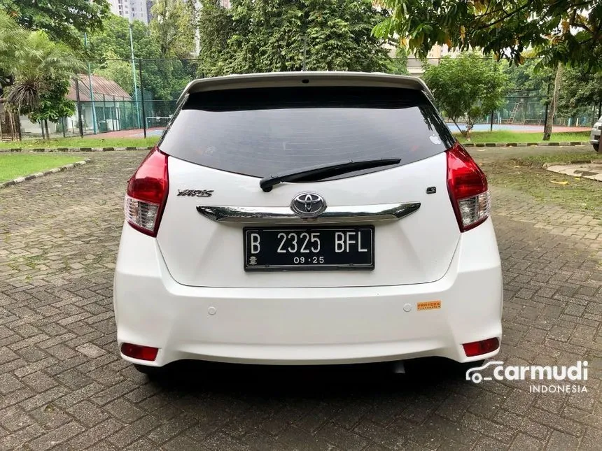 2015 Toyota Yaris G Hatchback