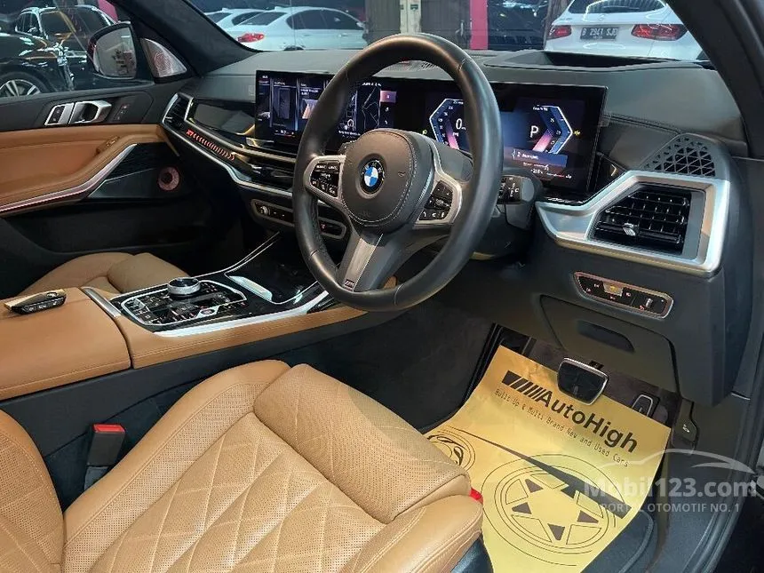 2023 BMW X7 xDrive40i M Sport Wagon