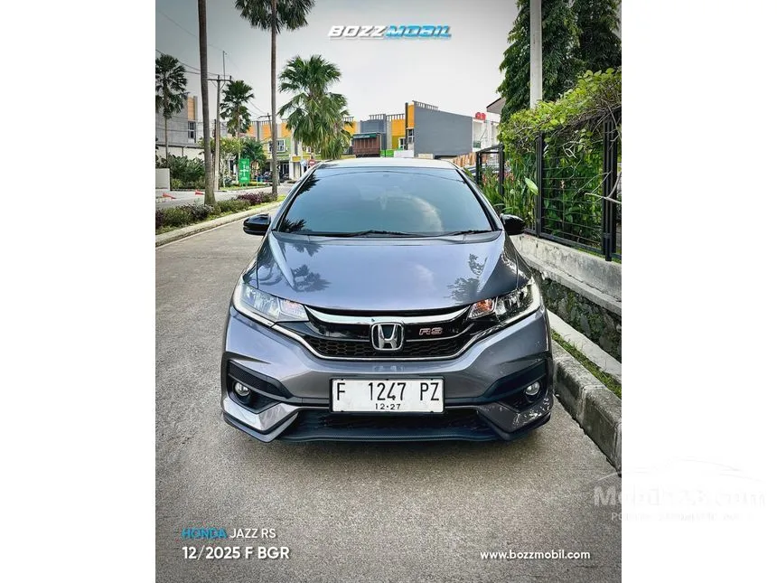 Jual Mobil Honda Jazz 2017 RS 1.5 di Jawa Barat Automatic Hatchback Abu