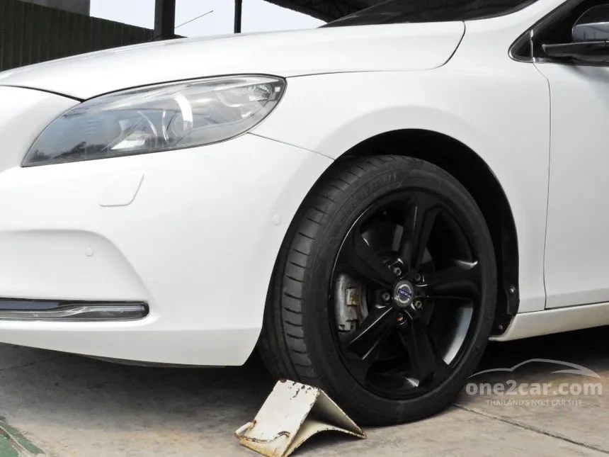 2013 Volvo V40 T5 Wagon