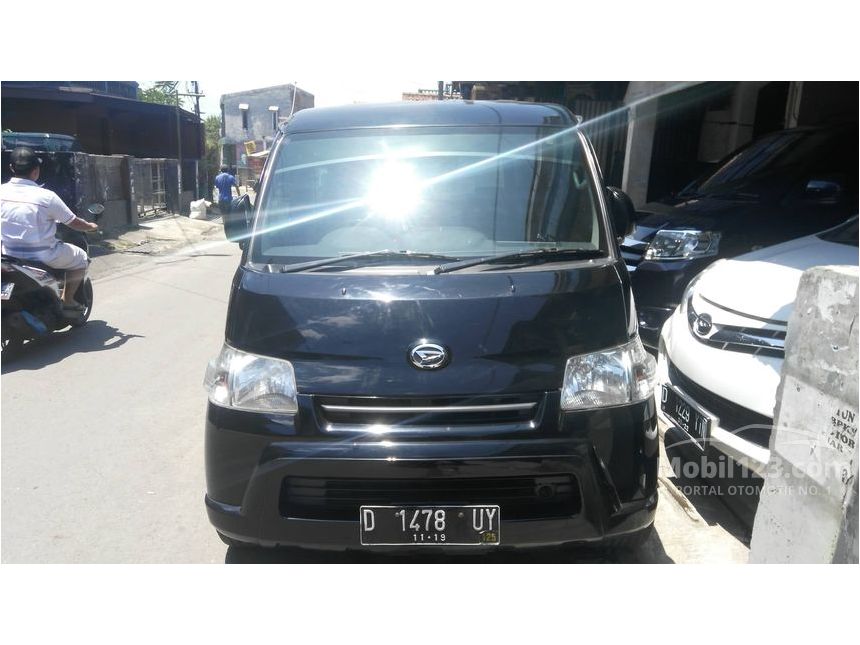 Jual Mobil  Daihatsu Gran  Max  2014 D 1 3 di Jawa  Barat  