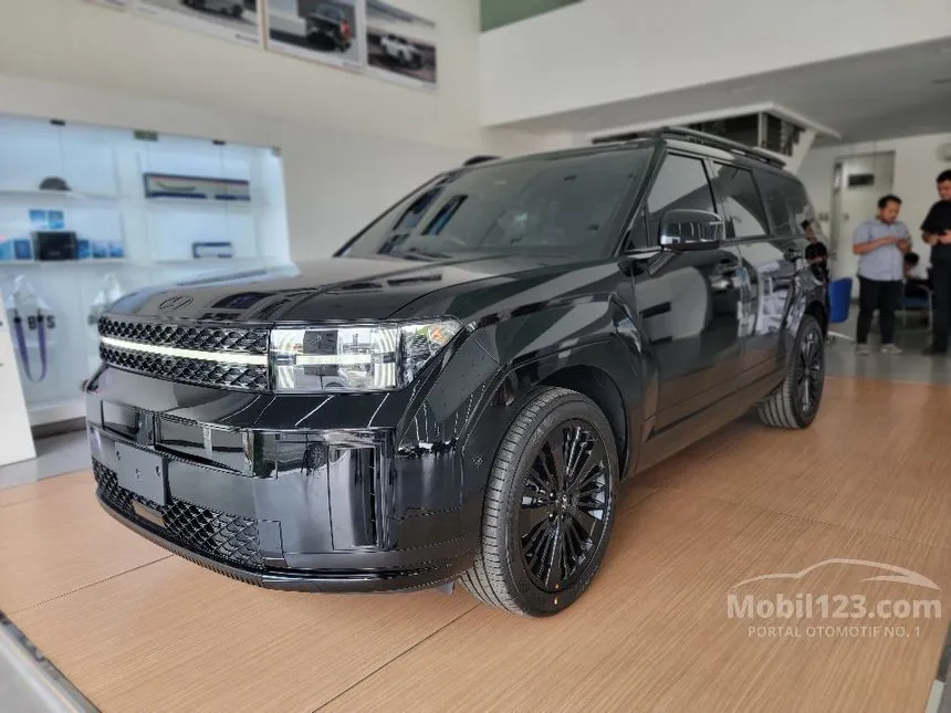 Jual Mobil Hyundai Santa Fe 2024 Calligraphy HEV 1.6 di Jawa Barat Automatic SUV Hitam Rp 896.600.000