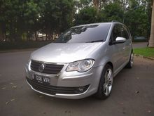 2010 Volkswagen Touran 1.4 TSI MPV Bisa Kredit
