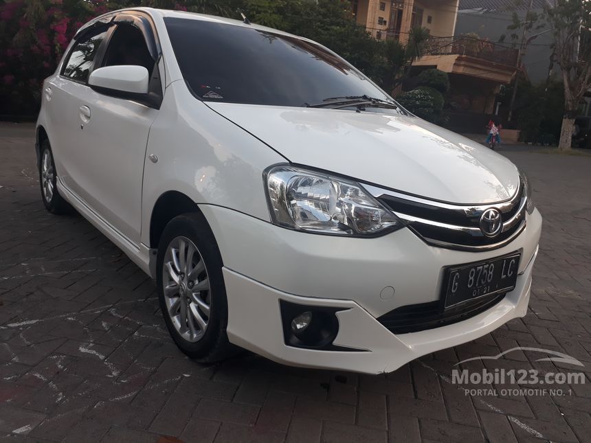 Jual Mobil Toyota Etios Valco 2015 G 1.2 di Jawa Timur 