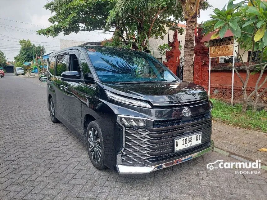 2023 Toyota Voxy (Non Premium Color) MPV