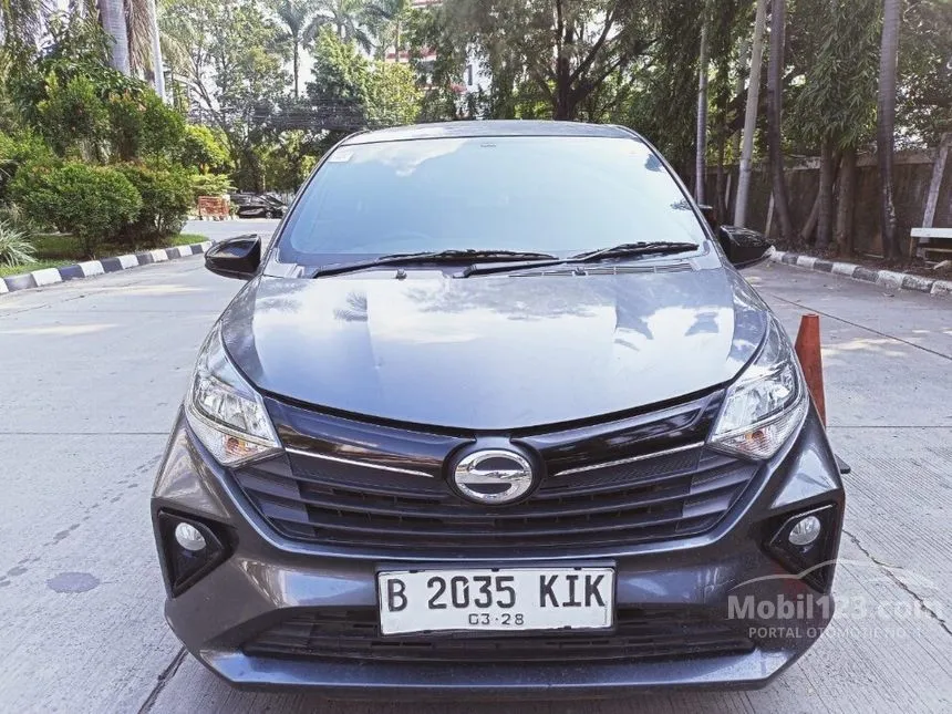 Jual Mobil Daihatsu Sigra 2023 R 1.2 di Jawa Barat Manual MPV Abu