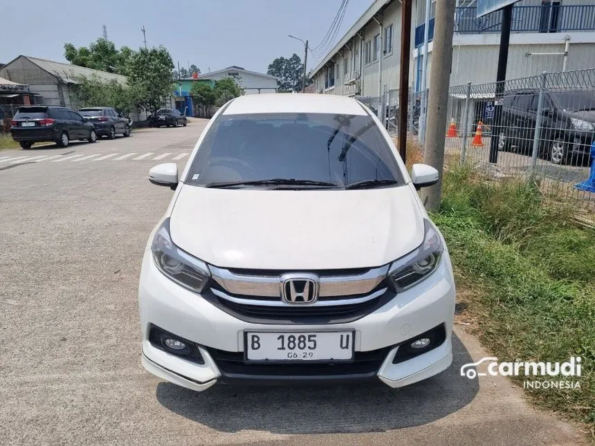 Jual Mobil Honda Mobilio 2019 E 1.5 di DKI Jakarta Automatic MPV Putih Rp 140.000.000