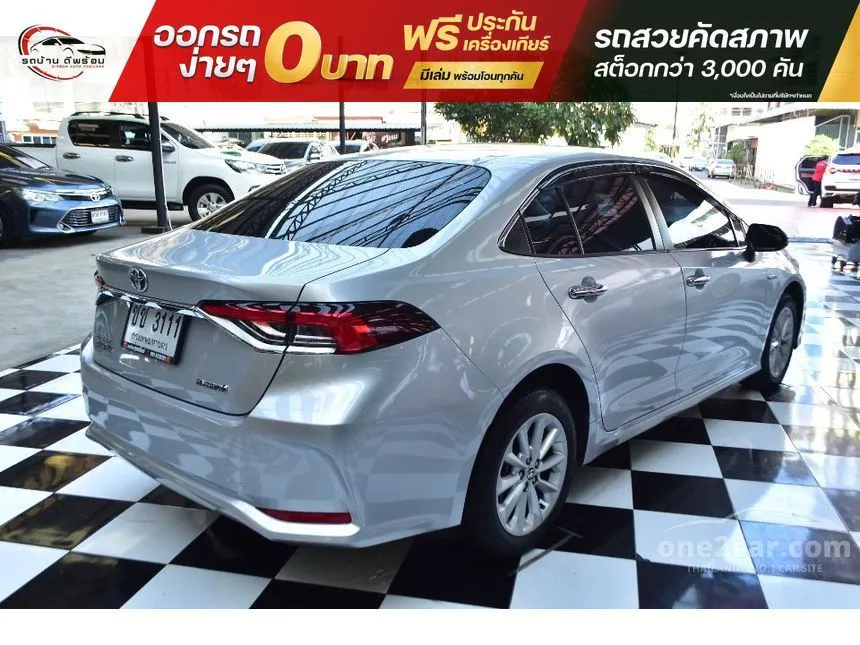 2020 Toyota Corolla Altis Hybrid Mid Sedan
