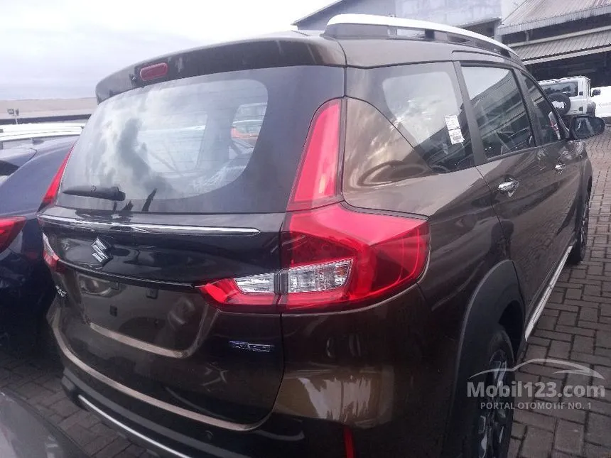 Jual Mobil Suzuki XL7 2024 BETA Hybrid 1.5 di Banten Automatic Wagon Coklat Rp 233.999.900