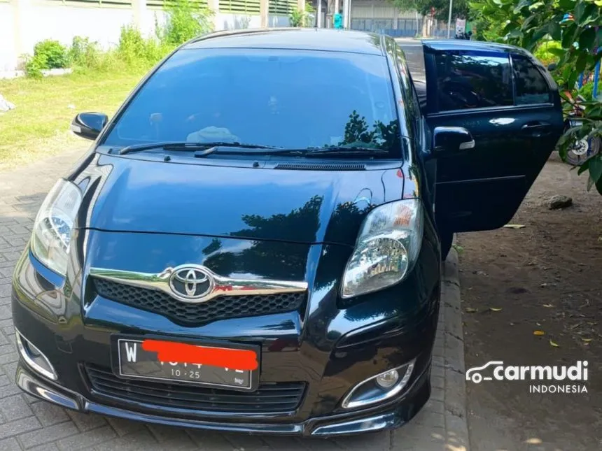 Jual Mobil Toyota Yaris 2010 S 1.5 di Jawa Timur Manual Hatchback Hitam Rp 100.000.000