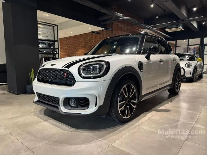 Jual Mobil MINI Countryman 2024 Cooper S 2.0 di Banten Automatic SUV Putih Rp 888.000.000