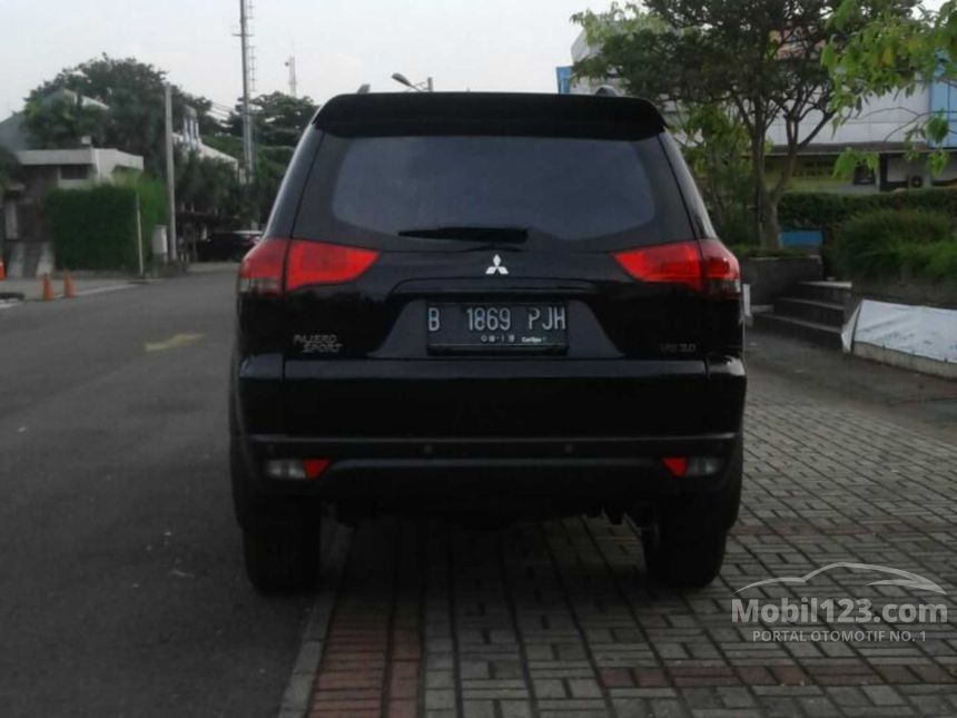 Jual Mobil Mitsubishi Pajero Sport 2014 V6 3.0 di Banten ...