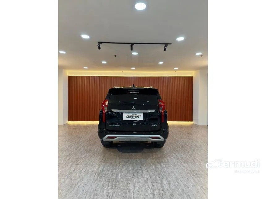 2023 Mitsubishi Pajero Sport Dakar 4x2 SUV