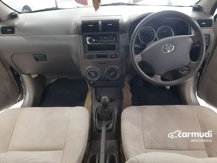 2011 Toyota Avanza E MPV