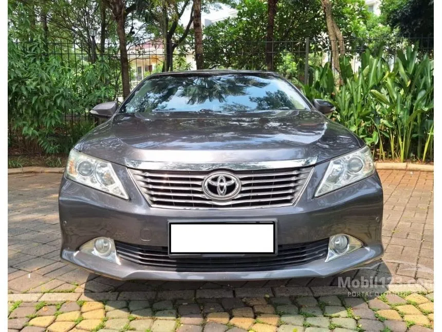 Jual Mobil Toyota Camry 2012 V 2.5 di DKI Jakarta Automatic Sedan Abu