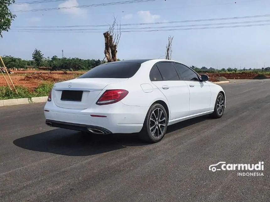 2016 Mercedes-Benz E300 Avantgarde Sedan