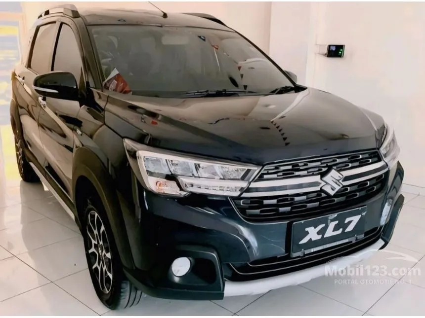 Jual Mobil Suzuki XL7 2024 BETA Hybrid 1.5 di Banten Automatic Wagon Hitam Rp 222.000.000