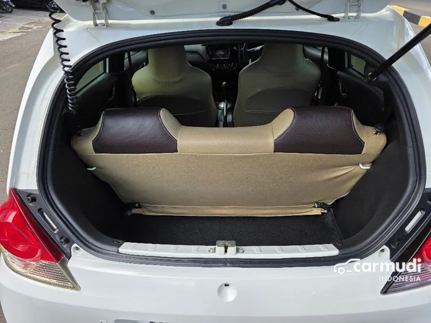 2017 Honda Brio RS Hatchback