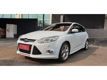 Ford Focus HB 2.0 S Titanium AT 2014 Putih KM 40rb TDP MURAH SIAP NEGO