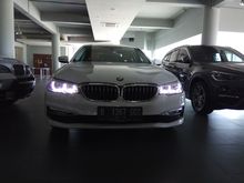 2017 BMW 530i 2.0 Luxury Sedan