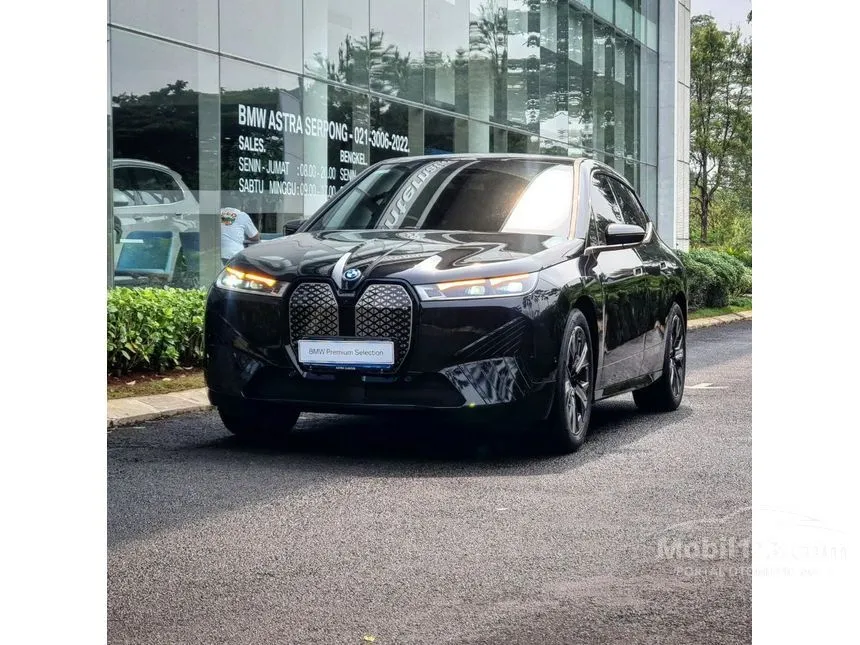 Jual Mobil BMW iX 2024 xDrive40 Sport di DKI Jakarta Automatic SUV Hitam Rp 1.599.000.000