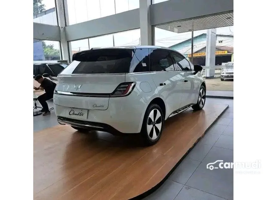 2024 Wuling Cloud EV EV Hatchback