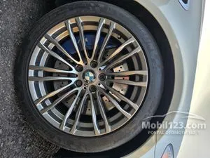 2012 BMW M5 4.4 Sedan