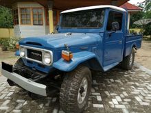 Toyota Landcruiser hardtop FJ45 tahun 1963