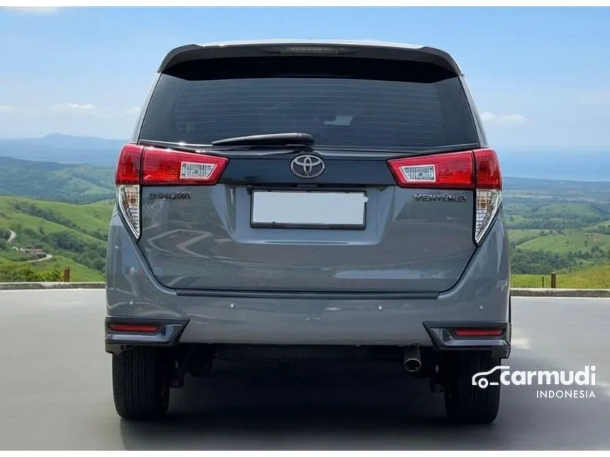 2018 Toyota Kijang Innova Venturer MPV