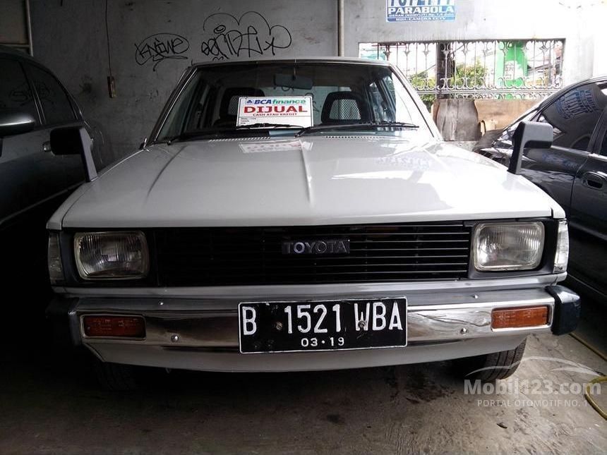  Jual  Mobil  Toyota Corolla  1981 DX  Automatic 1 3 di DKI 