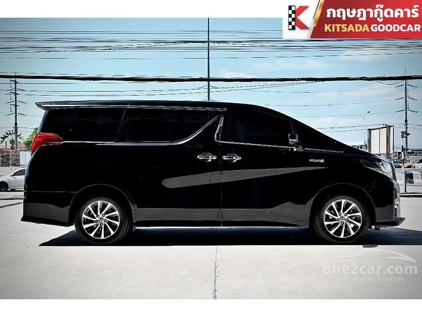 2016 Toyota Alphard HYBRID SR C-Package E-Four Van