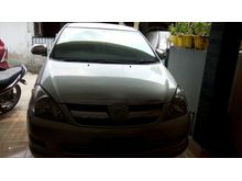 2005 Toyota Kijang Innova 2.0 V MPV
