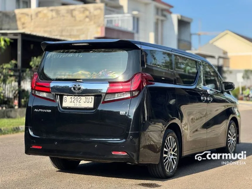 2015 Toyota Alphard G MPV