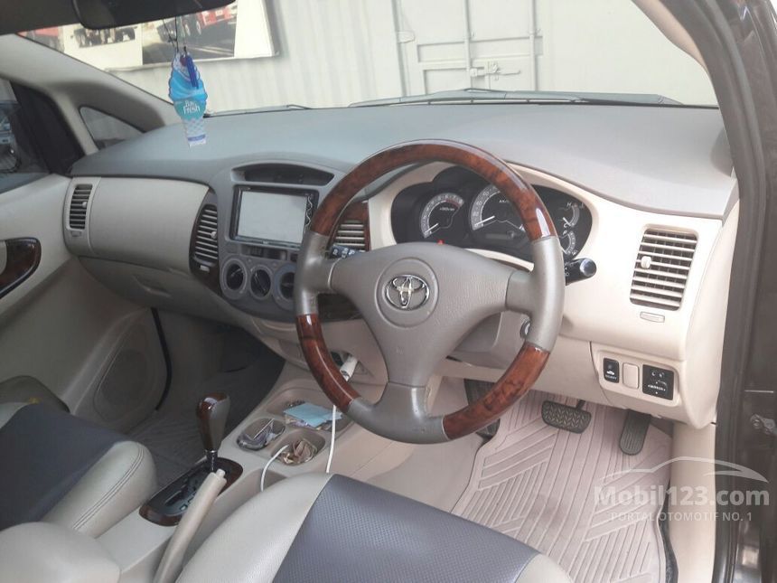 2008 Toyota Kijang Innova G Luxury MPV