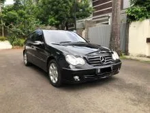 2005 Mercedes-Benz C240 2.6 Elegance Sedan