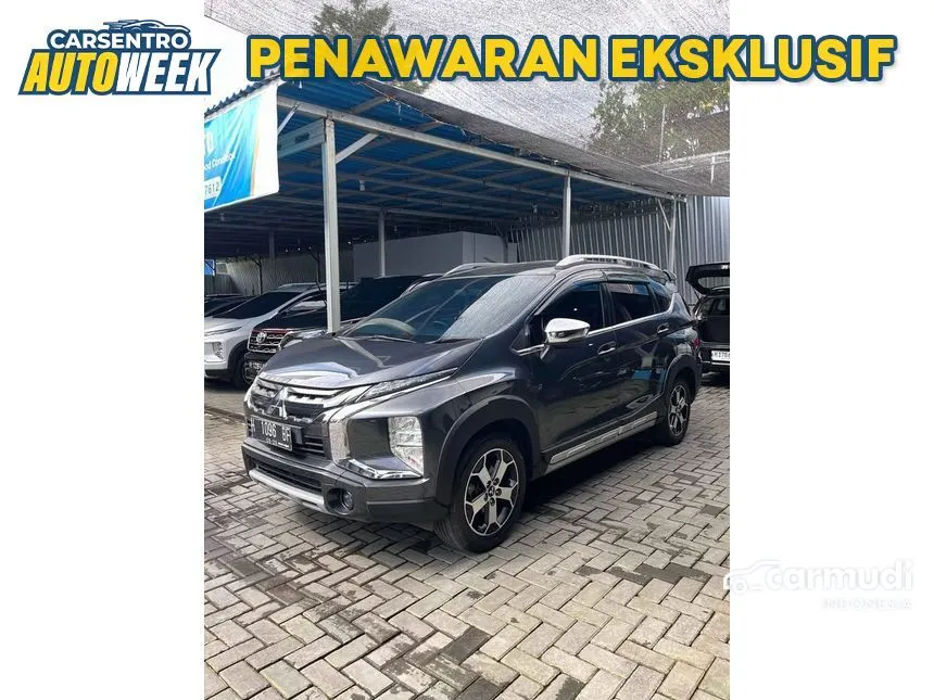 Jual Mobil Mitsubishi Xpander Cross 2019 1.5 di Jawa Tengah Automatic MPV Abu