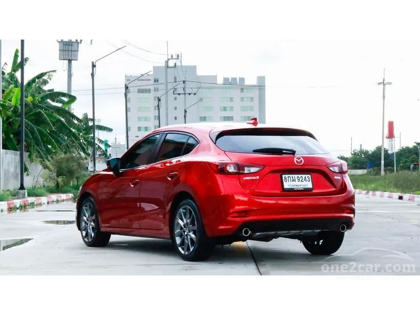 2019 Mazda 3 S Sports Hatchback
