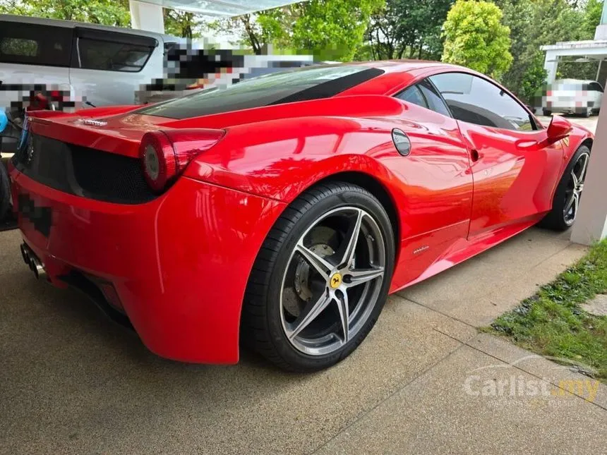 2012 Ferrari 458 Italia Coupe